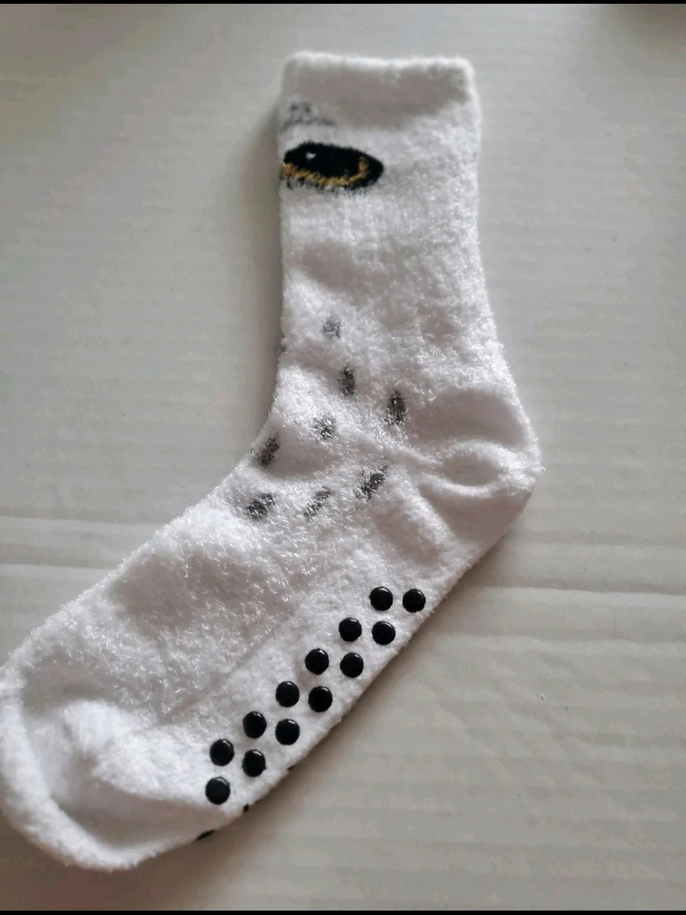 Warner Bros. Harry Potter Plush Adult Hedwig Snowy Owl Crew Socks $15.00